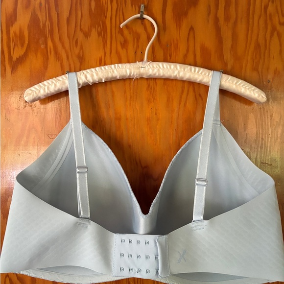 KNIX WingWoman Contour Bra - Picture 3 of 3